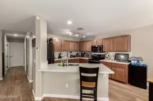 885 E Lakeview Dr, San Tan Valley, AZ 85143 - Photo 8