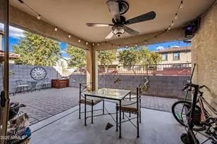 867 S Swallow Ln, Gilbert, AZ 85296 - Photo 20