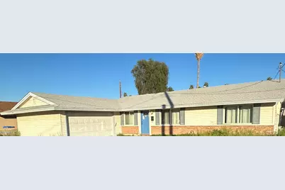 5035 N 39th Drive, Phoenix, AZ 85019 - Photo 2