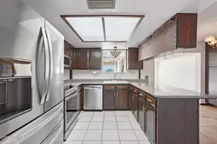 7133 W Banff Ln., Peoria, AZ 85381 - Photo 12