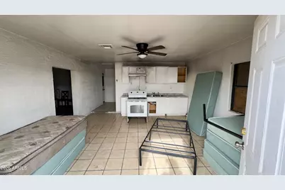 6645 S 5th Avenue, Phoenix, AZ 85041 - Photo 18