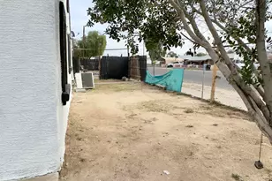 6645 S 5th Ave, Phoenix, AZ 85041 - Photo 4