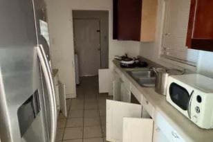 6645 S 5th Ave, Phoenix, AZ 85041 - Photo 10