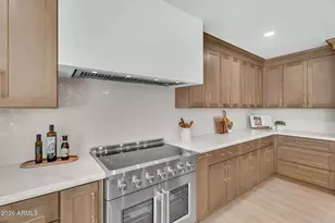 1559 N Upland Cir, Mesa, AZ 85201 - Photo 12