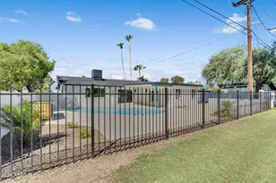 1559 N Upland Cir, Mesa, AZ 85201 - Photo 38