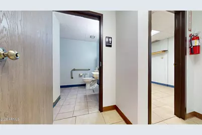 515 W Buckeyes Road #306, Phoenix, AZ 85003 - Photo 4