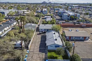 1713 N 31st Pl, Phoenix, AZ 85008 - Photo 4