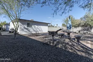 1713 N 31st Pl, Phoenix, AZ 85008 - Photo 22