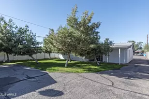 1713 N 31st Pl, Phoenix, AZ 85008 - Photo 18