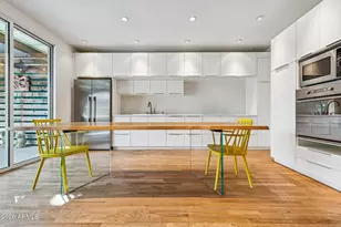 307 E Catalina Dr, Phoenix, AZ 85012 - Photo 4