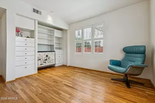 307 E Catalina Dr, Phoenix, AZ 85012 - Photo 20