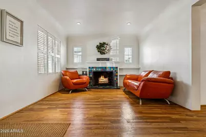 307 E Catalina Drive, Phoenix, AZ 85012 - Photo 6