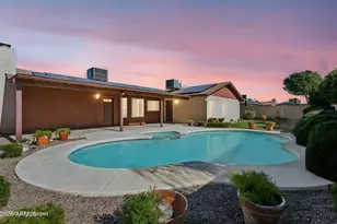 3337 W Taro Ln, Phoenix, AZ 85027 - Photo 2