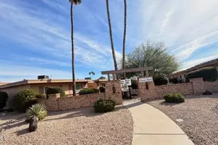 13885 N 111th Ave, Sun City, AZ 85351 - Photo 10