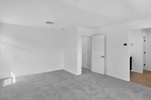 25337 N 165th Ln, Surprise, AZ 85387 - Photo 10