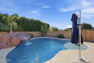 22133 E Russet Rd, Queen Creek, AZ 85142 - Photo 2