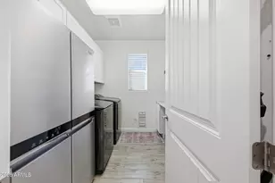 22133 E Russet Rd, Queen Creek, AZ 85142 - Photo 16