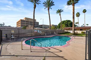 1908 W Berridge Ln, Phoenix, AZ 85015 - Photo 14