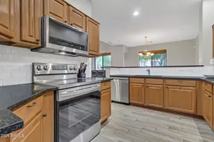 7445 E Eagle Crest Dr, Mesa, AZ 85207 - Photo 4