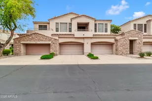 7445 E Eagle Crest Dr, Mesa, AZ 85207 - Photo 36