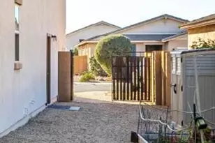 7536 W Molly Dr, Peoria, AZ 85383 - Photo 66