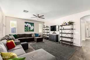 7536 W Molly Dr, Peoria, AZ 85383 - Photo 28