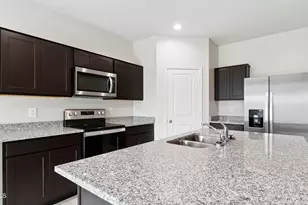 5476 E Button Ln, San Tan Valley, AZ 85140 - Photo 2