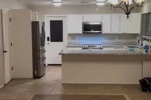 2828 W Northview Ave, Phoenix, AZ 85051 - Photo 2