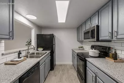 240 S Old Litchfield Road #122, Litchfield Park, AZ 85340 - Photo 18