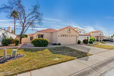 4109 E Mercer Lane, Phoenix, AZ 85028 - Photo 2