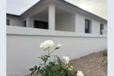 3131 E Las Rocas Drive, Phoenix, AZ 85028 - Photo 2