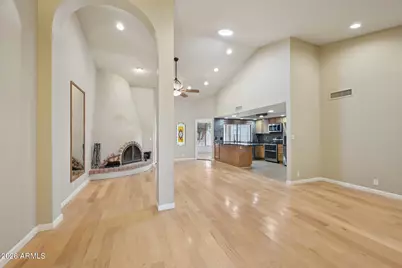 19135 N 92nd Avenue, Peoria, AZ 85382 - Photo 14