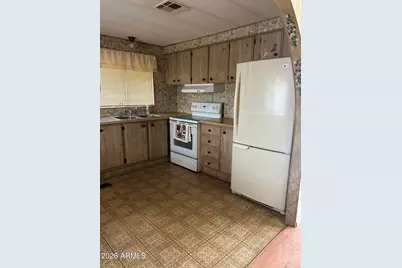 2420 W 5th Avenue #32, Apache Junction, AZ 85120 - Photo 6