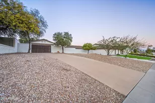 2404 E Mountain View Rd, Phoenix, AZ 85028 - Photo 4