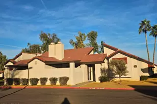 2144 E Center Ln, Tempe, AZ 85281 - Photo 30
