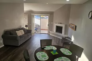 2144 E Center Ln, Tempe, AZ 85281 - Photo 8