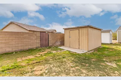 402 E Blue Eagle Lane, Phoenix, AZ 85086 - Photo 42