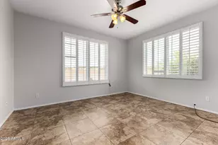 402 E Blue Eagle Ln, Phoenix, AZ 85086 - Photo 32