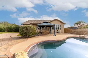 402 E Blue Eagle Ln, Phoenix, AZ 85086 - Photo 40