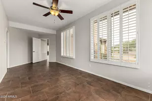 402 E Blue Eagle Ln, Phoenix, AZ 85086 - Photo 10