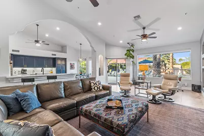 9154 E Charter Oak Drive, Scottsdale, AZ 85260 - Photo 8