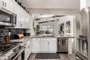 523 E Pasaro Dr, Phoenix, AZ 85085 - Photo 12