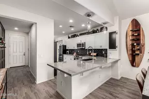 523 E Pasaro Dr, Phoenix, AZ 85085 - Photo 10