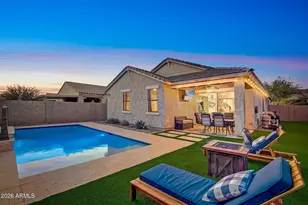 523 E Pasaro Dr, Phoenix, AZ 85085 - Photo 1