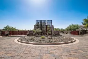 523 E Pasaro Dr, Phoenix, AZ 85085 - Photo 28