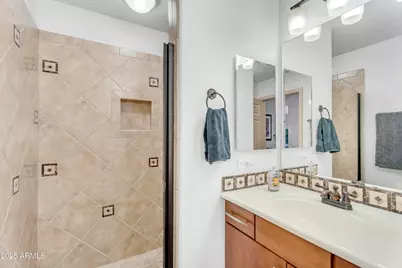 5350 E Deer Valley Drive #1419, Phoenix, AZ 85054 - Photo 14