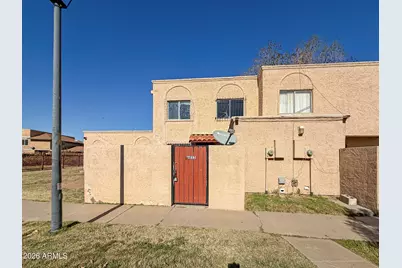 6855 W Devonshire Avenue, Phoenix, AZ 85033 - Photo 1