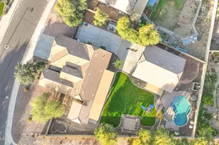 18136 W Las Palmaritas Dr, Waddell, AZ 85355 - Photo 48