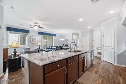 900 S Canal Drive #114, Chandler, AZ 85225 - Photo 16