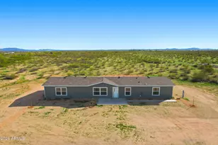 19838 E Bear Ln, Florence, AZ 85132 - Photo 1